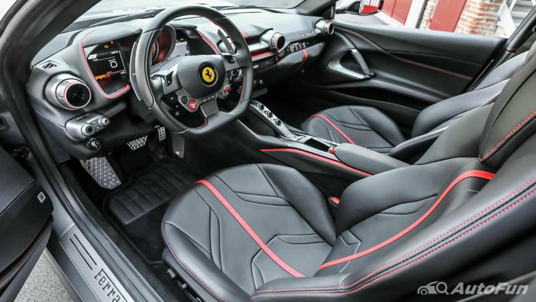 2020 Ferrari 812 Superfast 6.5 V12 Interior 001