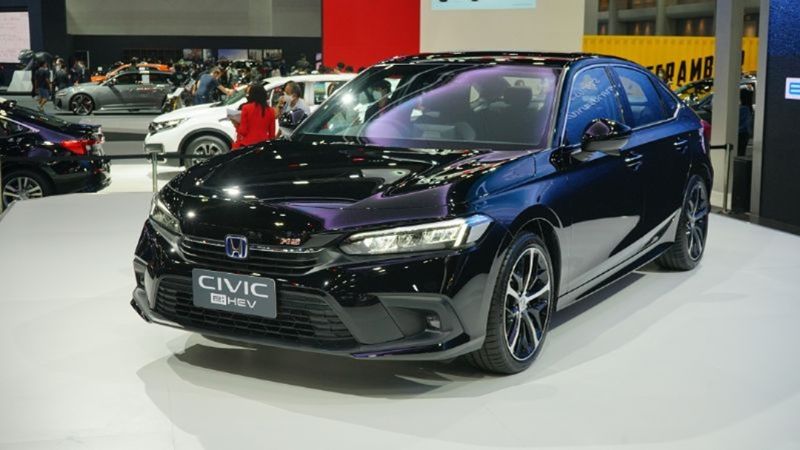 2022 Honda Civic e:HEV RS ปะทะ Toyota Corolla Altis GR Sport ไฮบริด C-Segment รุ่นไหนที่ใช่สำหรับคุณ? 02