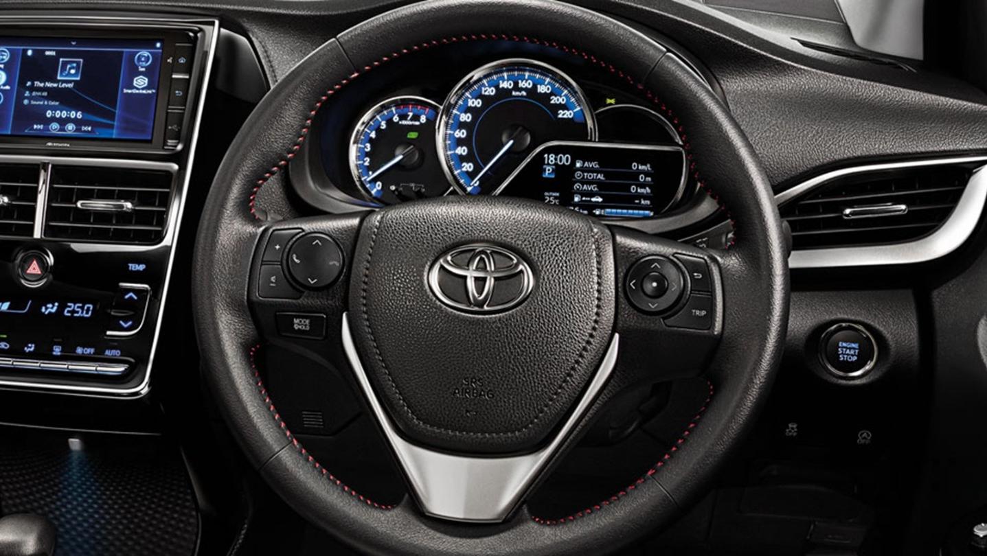 Toyota Yaris-Ativ 2020 ภายใน 002