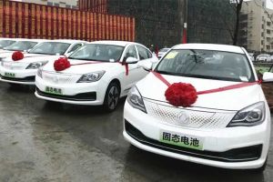 พาชมรถยนต์ไฟฟ้าจีนรุ่นแรกที่ใช้แบตเตอรี่โซลิดสเตท ล้ำสมัยที่สุดในโลก!