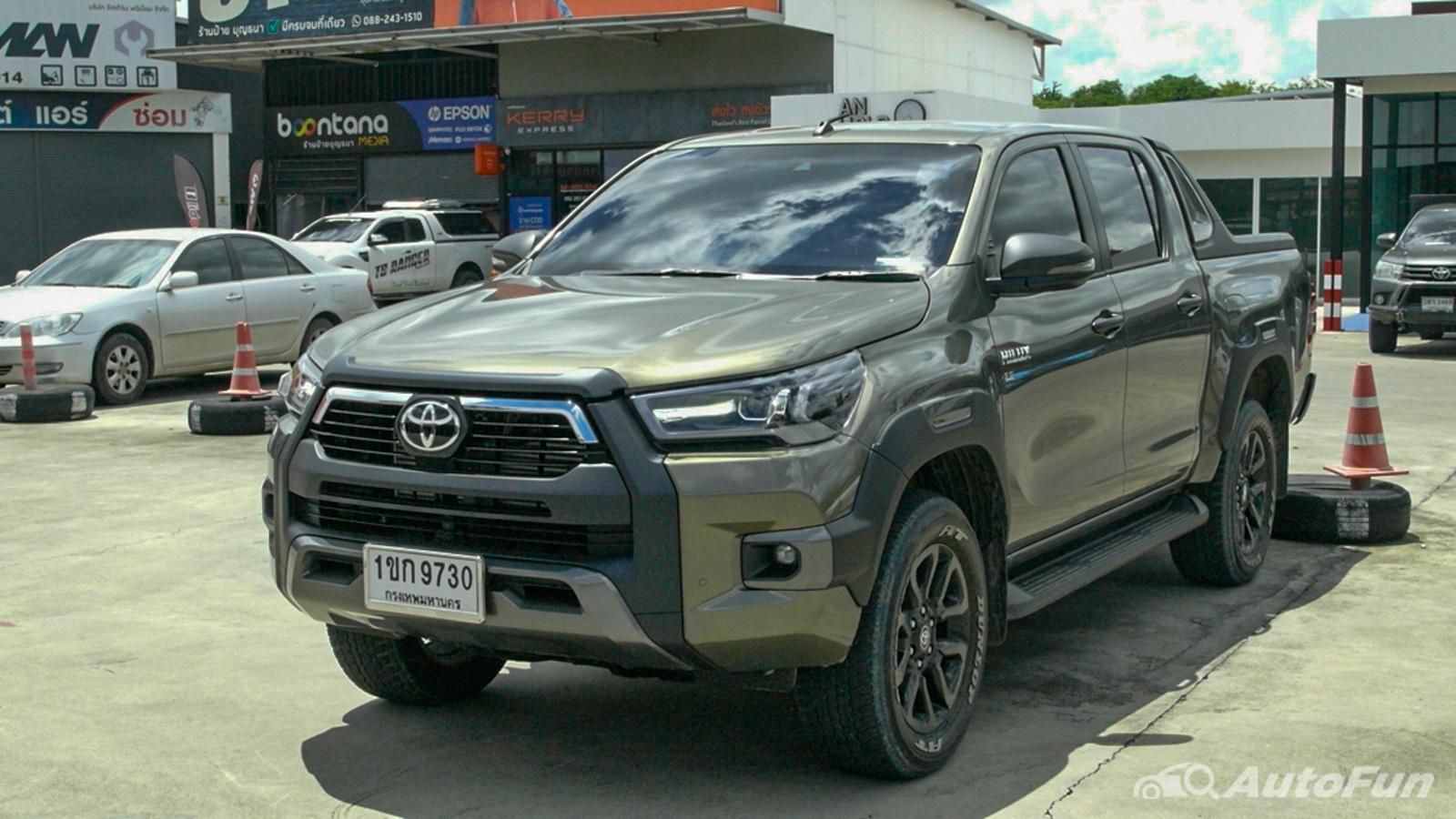 2020 Toyota Hilux Revo Double Cab 4x4 2.8 High AT ภายนอก 001