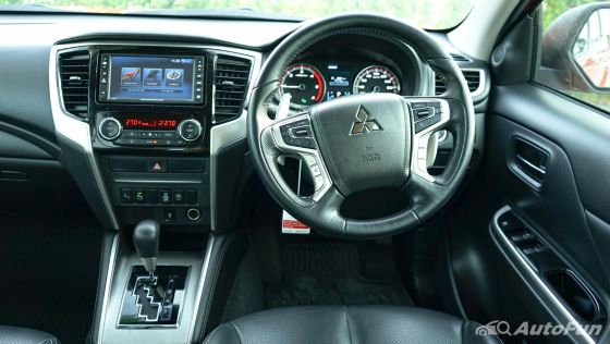 2020 Mitsubishi Triton Double Cab 4WD 2.4 GT Premium 6AT ภายใน 002