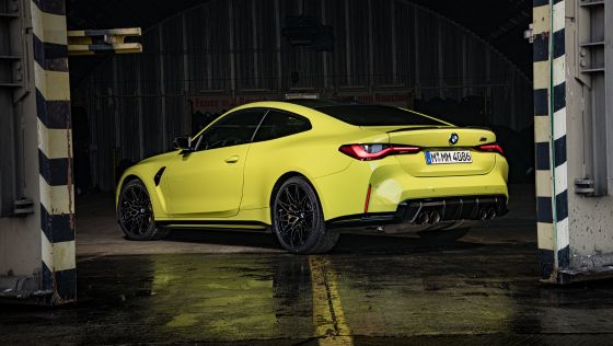 2021 BMW M4 Competition Coupe ภายนอก 007