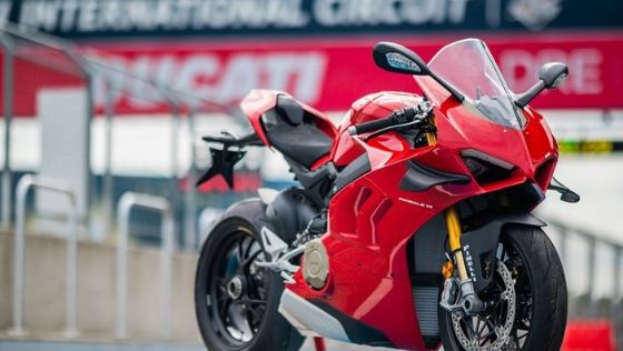 Ducati Panigale V4S 2020 ภายนอก 009