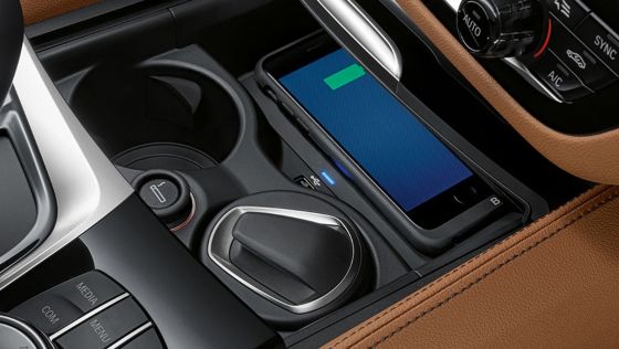 BMW 6-Series-Gran-Turismo 2020 ภายใน 006