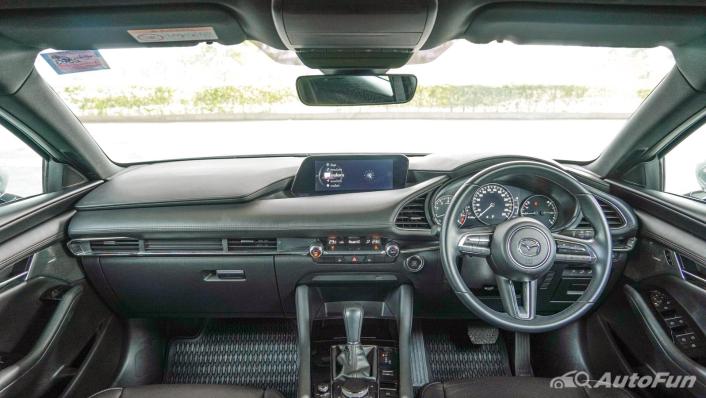 2020 Mazda 3 Fastback 2.0 SP Sports Interior 001