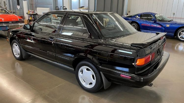 1992 Nissan Sentra มือสองขายได้ 1.1 ล้านบาท มีดีอย่างไร ทำไมคนมะกันให้ค่าขนาดนี้