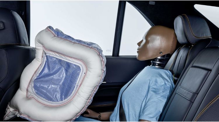 พบกับนวัตกรรมความปลอดภัยใหม่ล่าสุดใน Mercedes-Benz ที่ควรมีในรถทุกคัน!
