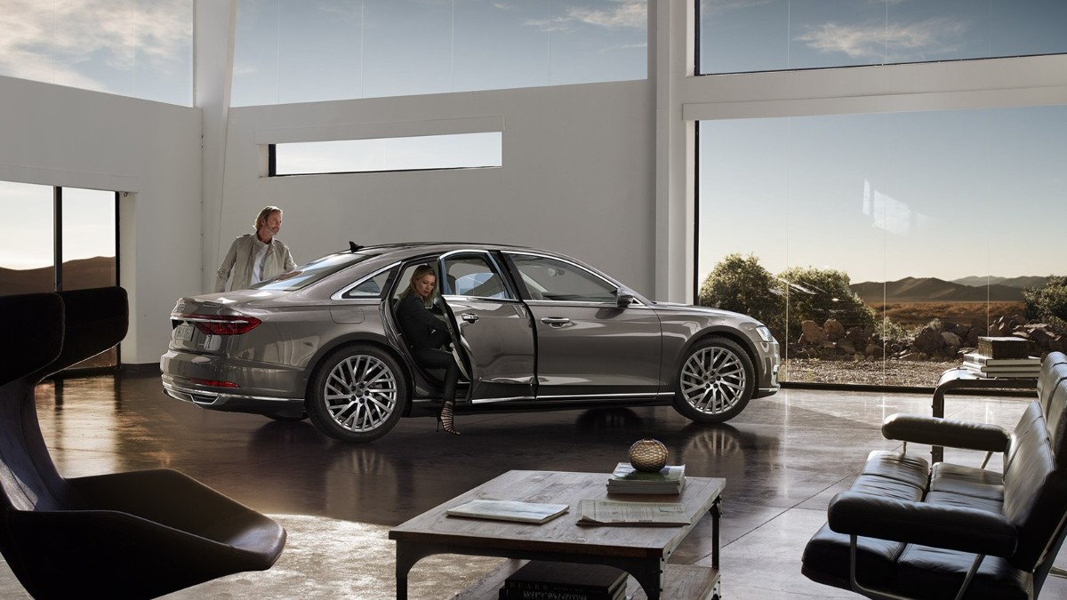 ข่าวรถยนต์:ส่องรุ่นใหม่ 2020-2021 All New Audi A8 L เคาะราคาขาย 7,999,000 - 6,799,000บาท และตารางผ่อน-ดาวน์ 01
