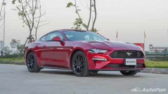 2020 Ford Mustang 2.3L EcoBoost ภายนอก 003
