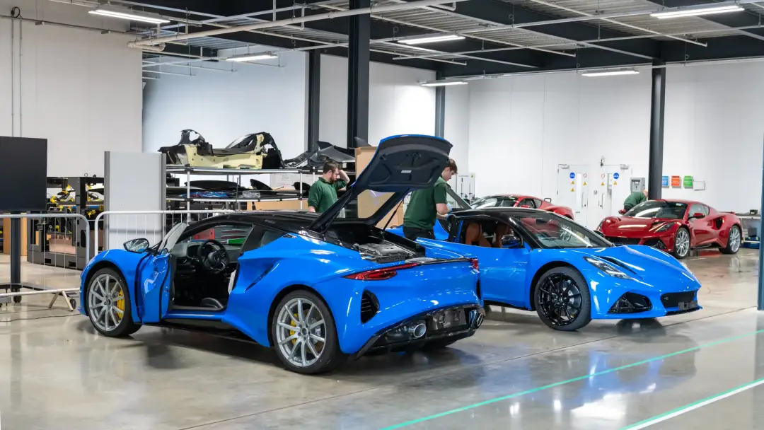 Lotus เปิดโรงงานแห่งใหม่ที่นอร์ฟอล์ก แม้โดนจีนซื้อไปแล้ว แต่เรายังนับว่าเป็นรถอังกฤษอยู่