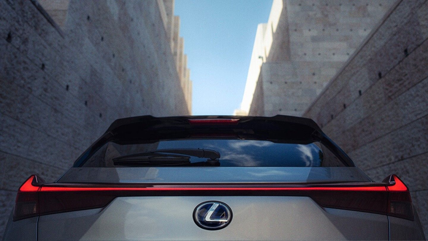 Lexus UX 2020 ภายนอก 001