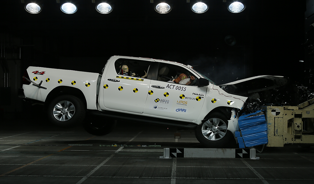 คะแนนการทดสอบการชนของรถ Toyota Hilux 2020 ASEAN NCAP
