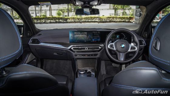 BMW 3-Series-Sedan M340i xDrive 2023 ภายใน 001