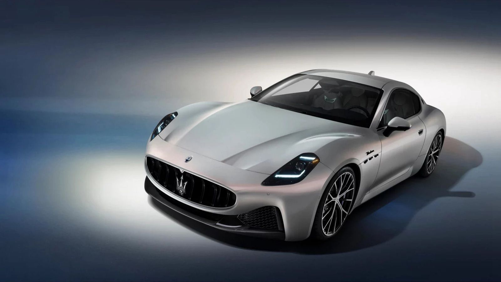 Maserati GranTurismo 2023 Public ภายนอก 004