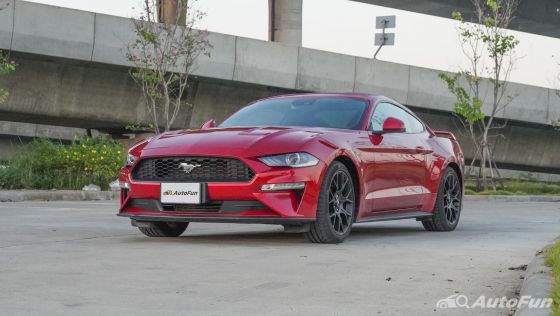 2020 Ford Mustang 2.3L EcoBoost ภายนอก 001
